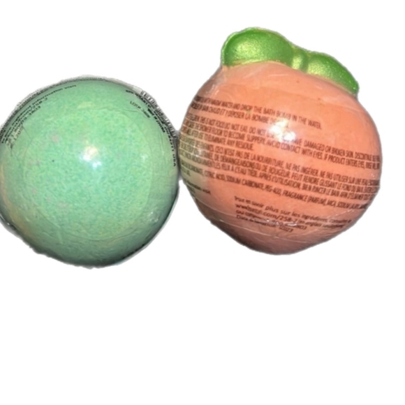 B•Pure Peach Shaped & Watermelon Scented Bath Bomb Set - Picture 2 of 4